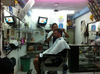 Emanuel beim Mexican Couiffeur Emanuel beim Mexican Couiffeur