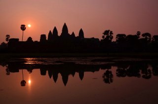 Unglaublich tolle Atomosphäre: Sonnenaufgang Angkor Wat Unglaublich tolle Atomosphäre: Sonnenaufgang Angkor Wat