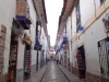 Eine weitee enge Strasse in Cuzco