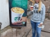 Sara und ihr Starbucks